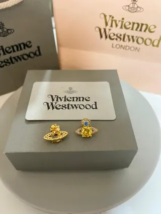Pendientes Vivienne Westwood Orb Dorados