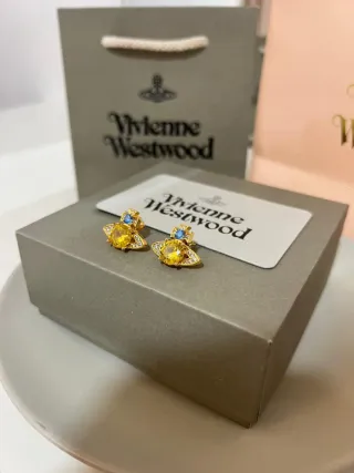 Pendientes Vivienne Westwood Orb Dorados