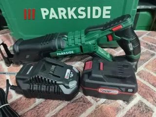 Sierra sable Parkside + Batería 4Ah y Cargador
