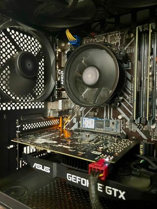 Computador Gaming Ryzen 5 2600 e GTX 1660ti