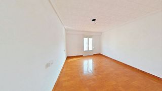 Piso en venta en Carrús Est - Camí dels Magros en Elche