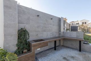 Chalet en venta en Zubia (La)