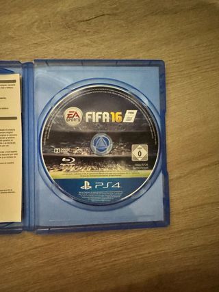 FIFA 16 PS4 (PlayStation 4) - Juego Deportivo