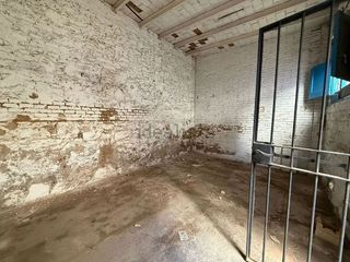 Local comercial en venta en Centre en Hospitalet de Llobregat, L´