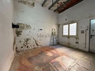 Local comercial en venta en Centre en Hospitalet de Llobregat, L´