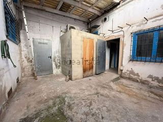 Local comercial en venta en Centre en Hospitalet de Llobregat, L´