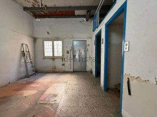 Local comercial en venta en Centre en Hospitalet de Llobregat, L´