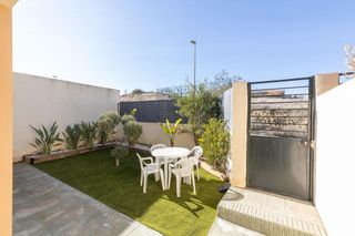 Casa adosada en venta en San Francisco - Chorillo en Gabias (Las)