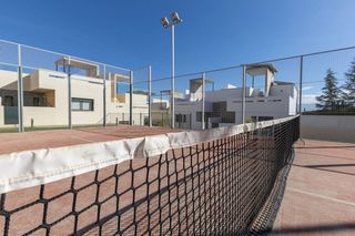 Casa adosada en venta en San Francisco - Chorillo en Gabias (Las)