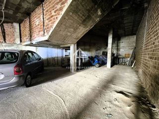 Garaje en venta en Loja