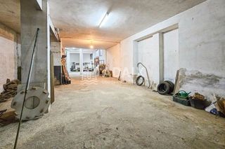 Local comercial en venta en Úbeda