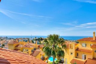 Ático en venta en Calahonda en Mijas