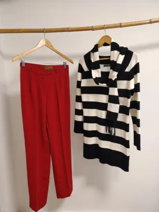 Conjunto Pantalón Rojo y Jersey Rayas T.42
