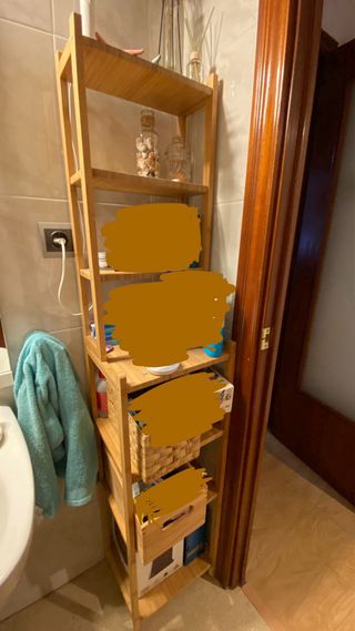 Estantería estrecha de bambú