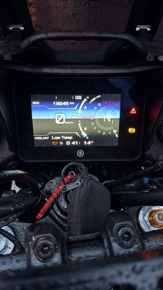 Yamaha Tracer 700 2024 Negra