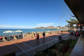 Piso en alquiler en Santa Catalina - Canteras en Palmas de Gran Canaria(Las)