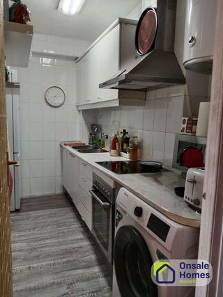 Piso en venta en Las Cancelas - Valdeolletas en Marbella