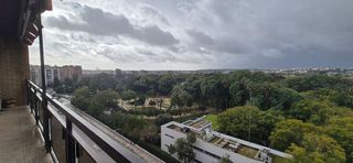 Piso en alquiler en Los Remedios en Sevilla