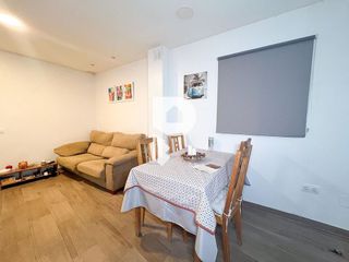 Chalet en venta en Vallirana