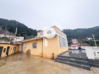 Chalet en venta en Vallirana