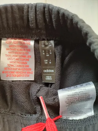 Tuta Adidas bambino rossa e nera