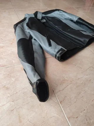 Chaqueta moto cuero IXON Racing auténtica