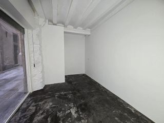 Local comercial en alquiler en Sant Pere, Santa Caterina i la Ribera en Barcelona