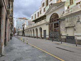 Local comercial en alquiler en Sant Pere, Santa Caterina i la Ribera en Barcelona