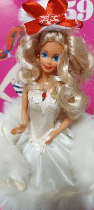 Barbie Happy Holidays 1989