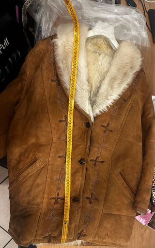 Montone in lana di pecora