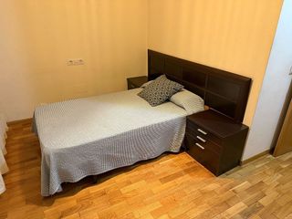 Piso en alquiler en Centro Ciudad en León