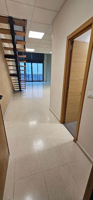Dúplex en alquiler en Zona Industrial en Alcobendas