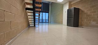 Dúplex en alquiler en Zona Industrial en Alcobendas