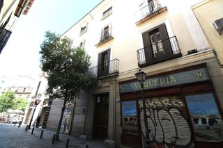 Garaje en venta en Universidad - Malasaña en Madrid