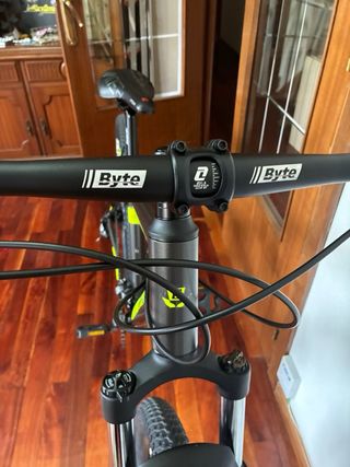 Bicicleta MTB Breaker 2.0 - 29”