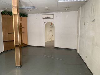 Local comercial en venta en Murallas en Ávila