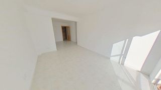 Piso en venta en Puerto - Plaza de Toros en Estepona