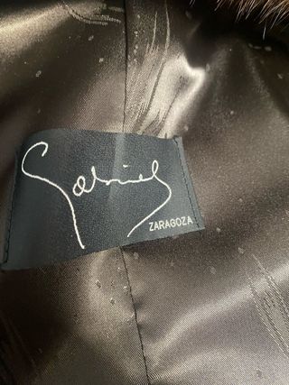 Abrigo de piel marrón