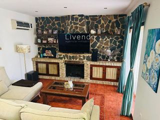 Chalet en venta en Las Lagunas - Campano en Chiclana de la Frontera