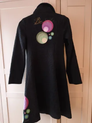Abrigo Desigual Negro Multicolor