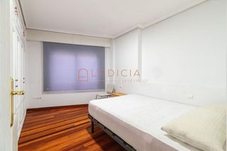 Piso en venta en O Berbés - Peniche en Vigo