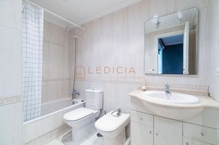 Piso en venta en O Berbés - Peniche en Vigo