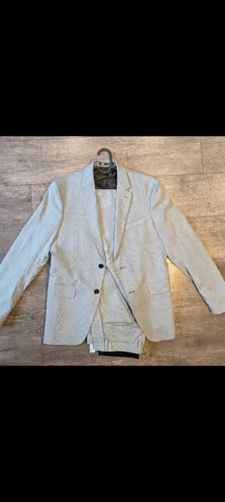 Traje Zara Gris