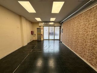 Local comercial en alquiler en El Parc i la Llacuna del Poblenou en Barcelona
