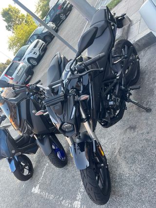 Moto Voge 125R Negra