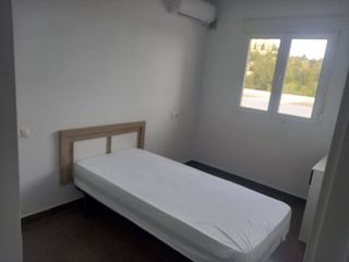 Casa adosada en alquiler en Pedreguer