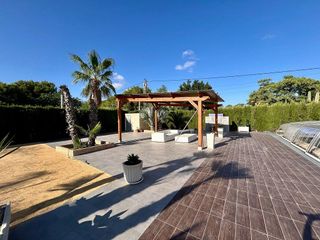 Chalet en venta en La Algoda - Matola - El Pla en Elche