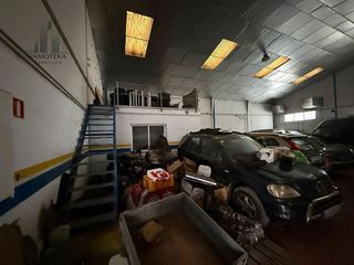 Nave industrial en venta en Santa Cruz - Industria - Polígono Campollano en Albacete