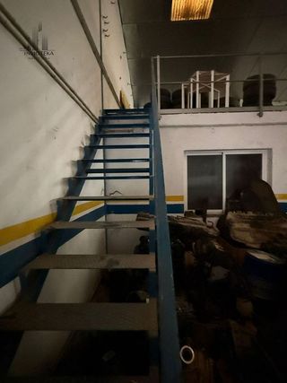 Nave industrial en venta en Santa Cruz - Industria - Polígono Campollano en Albacete