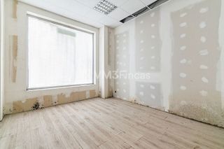 Local comercial en venta en La Barceloneta en Barcelona